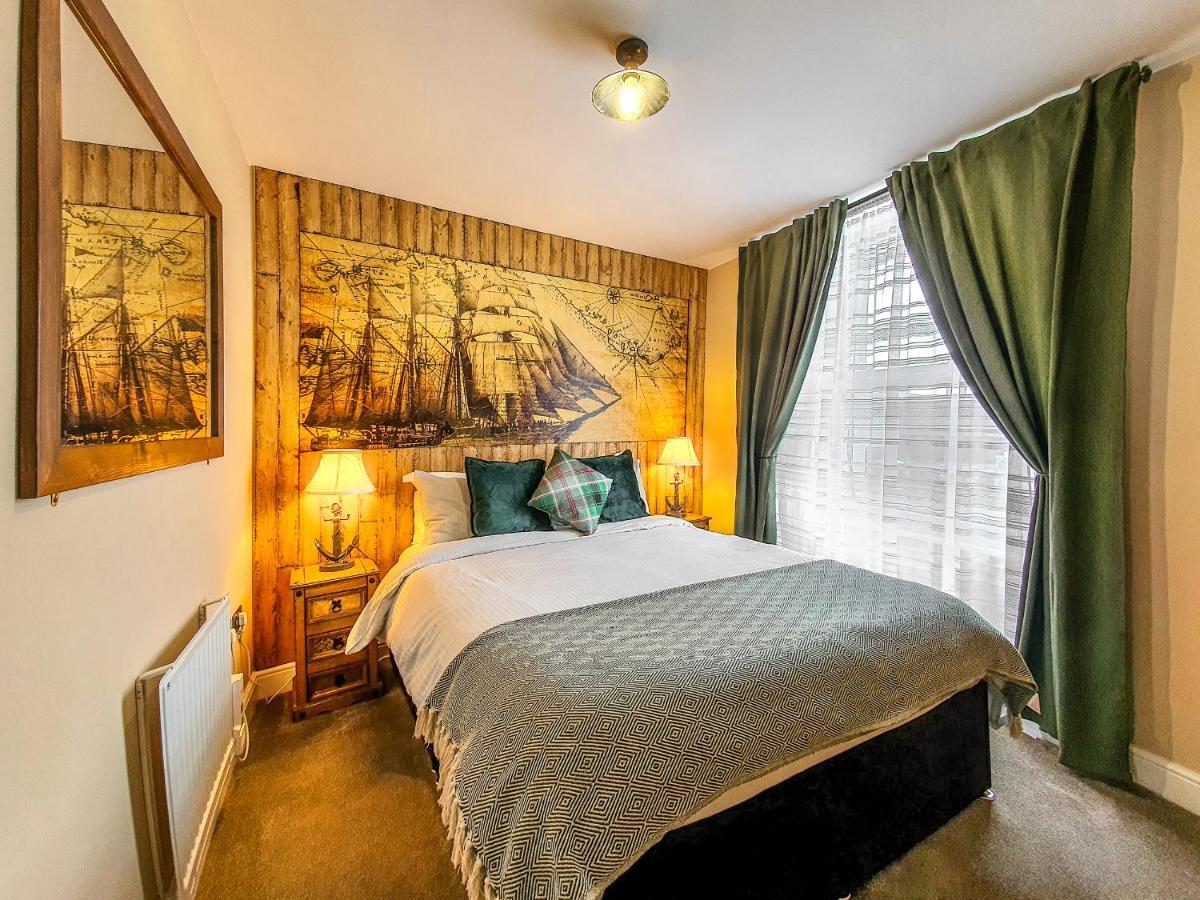 Deluxe Pirate'S Cove Themed Apartment سانت أوستيل المظهر الخارجي الصورة